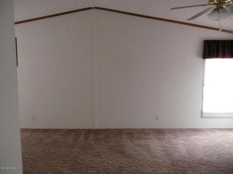 115 N Queens St, Hubert, NC 28539 photo 4