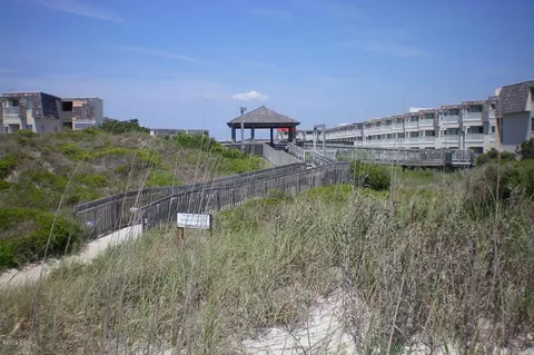 Undisclosed, Atlantic Beach, NC 28512 photo 20
