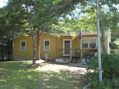 108 Juniper Rd, Pine Knoll Shores, NC 28512 photo 1
