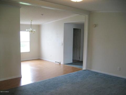 229 Summerplace Dr, Gloucester, NC 28528 photo 3
