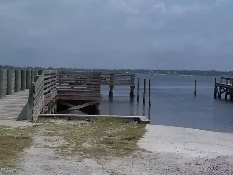 Undisclosed, Atlantic Beach, NC 28512 photo 2