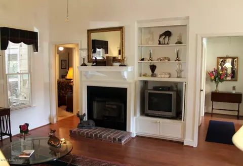 117 Willow Rd, Pine Knoll Shores, NC 28512 photo 2
