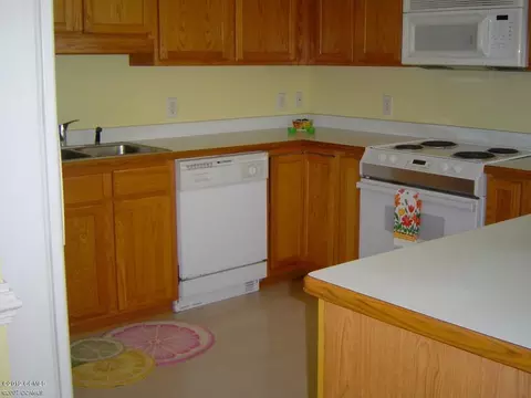 206 Cedar Ln, Atlantic Beach, NC 28512 photo 2