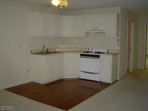 206 Cedar Ln, Atlantic Beach, NC 28512 photo 4