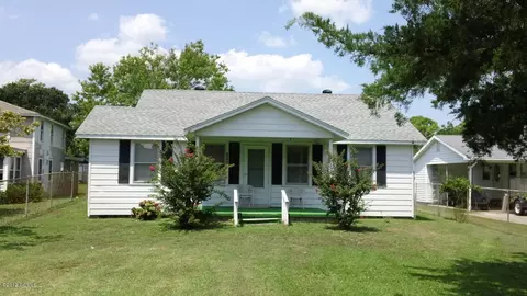 995 Seashore Dr, Atlantic, NC 28511 photo 1