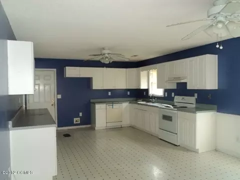 117 Ivybridge Dr E, Hubert, NC 28539 photo 3