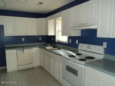 117 Ivybridge Dr E, Hubert, NC 28539 photo 4