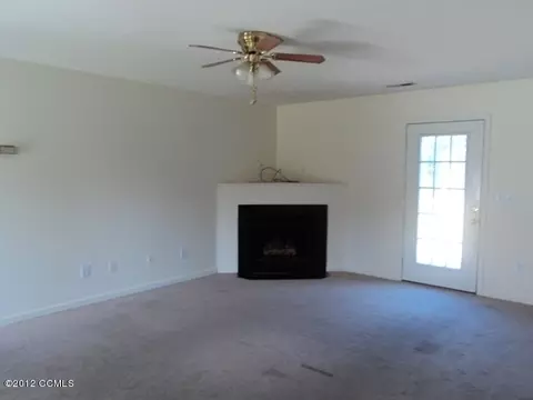 117 Ivybridge Dr E, Hubert, NC 28539 photo 5