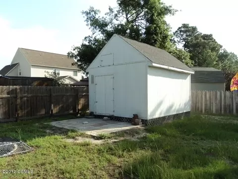 117 Ivybridge Dr E, Hubert, NC 28539 photo 2