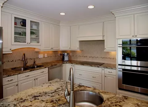 410 Cape Emerald Ct, Emerald Isle, NC 28594 photo 11