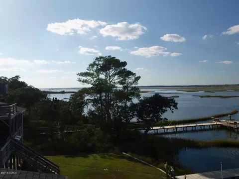 410 Cape Emerald Ct, Emerald Isle, NC 28594 photo 5