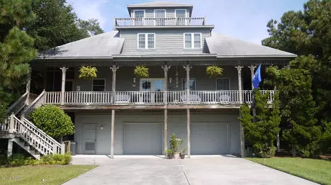 426 Cape Emerald Loop, Emerald Isle, NC 28594 photo 1