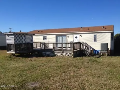 696 Straits Rd, Gloucester, NC 28528 photo 4