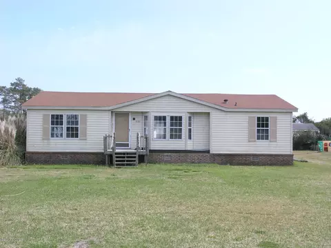 696 Straits Rd, Gloucester, NC 28528 photo 1