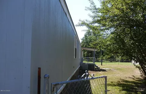 310 Queens Rd, Hubert, NC 28539 photo 7