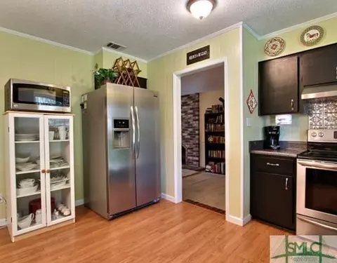311 E Whatley St, Pooler, GA 31322 photo 8