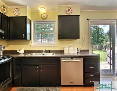 311 E Whatley St, Pooler, GA 31322 photo 7