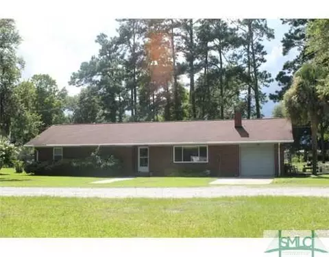134 Circle Dr, Midway, GA 31320 photo 1