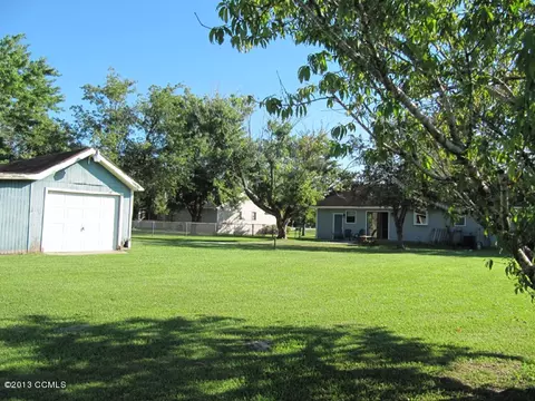 283 Riggs Rd, Hubert, NC 28539 photo 2