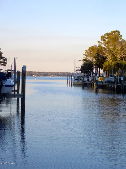 108 Arborvitae Ct, Pine Knoll Shores, NC 28512 photo 26