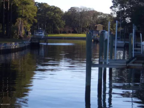 108 Arborvitae Ct, Pine Knoll Shores, NC 28512 photo 41