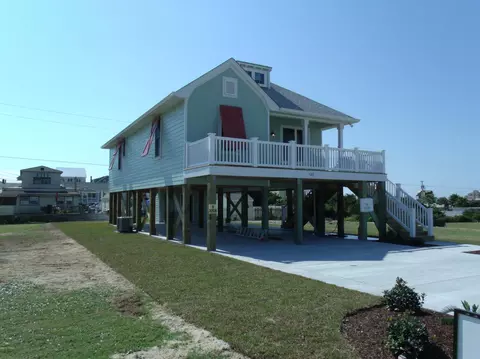 120 E Bogue Blvd, Atlantic Beach, NC 28512 photo 2