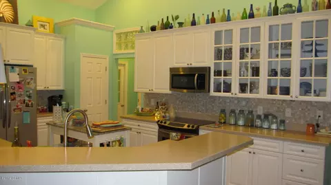 130 Willow Rd, Pine Knoll Shores, NC 28512 photo 7
