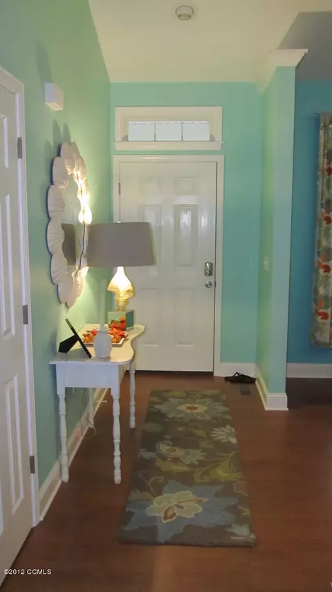 130 Willow Rd, Pine Knoll Shores, NC 28512 photo 2