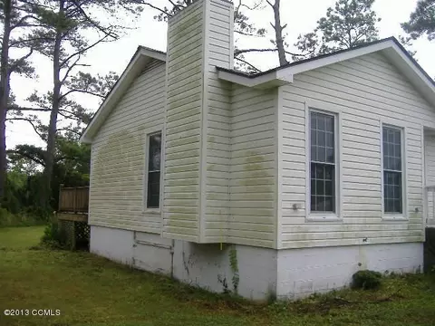 135 Murphy Rd, Davis, NC 28524 photo 2