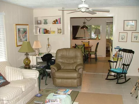 190 Oakleaf, Pine Knoll Shores, NC 28512 photo 13