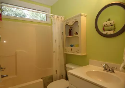 104 Stuart Ave, Emerald Isle, NC 28594 photo 30
