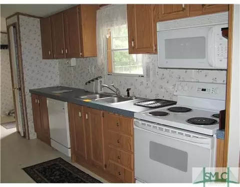 123 Eagle Dr, Springfield, GA 31329 photo 5