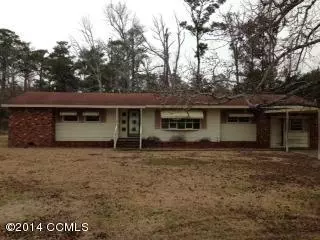 305 Croaker St, Davis, NC 28524 photo 8