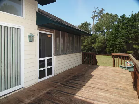 212 Windjammer E, Emerald Isle, NC 28594 photo 16