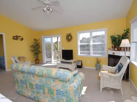 109 Shell Dr, Emerald Isle, NC 28594 photo 10