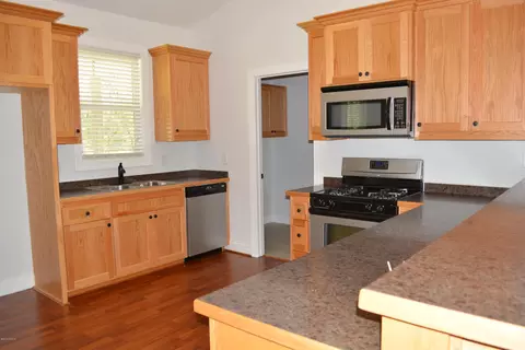 202 Thompson Field Cir, Gloucester, NC 28528 photo 10
