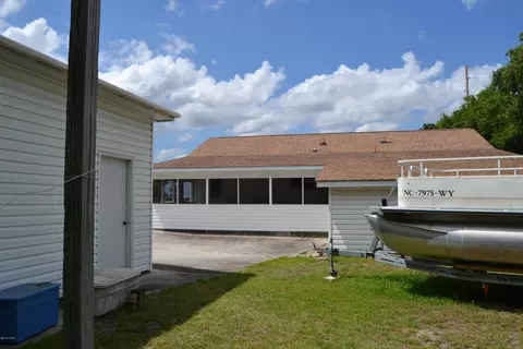 955 Salter Path Rd, Salter Path, NC 28575 photo 18
