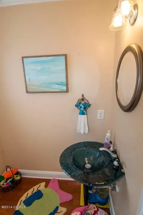 206 Salter Path Rd, Pine Knoll Shores, NC 28512 photo 24