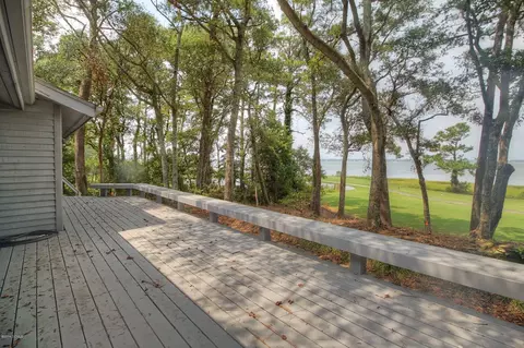 126 Oakleaf Dr, Pine Knoll Shores, NC 28512 photo 13