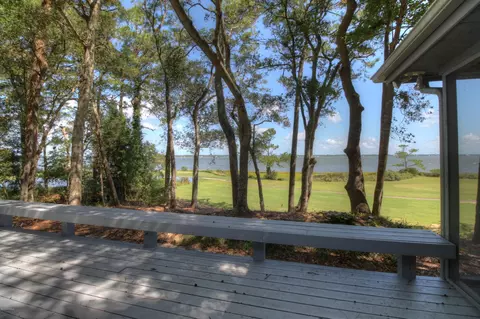 126 Oakleaf Dr, Pine Knoll Shores, NC 28512 photo 6