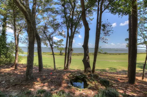126 Oakleaf Dr, Pine Knoll Shores, NC 28512 photo 16
