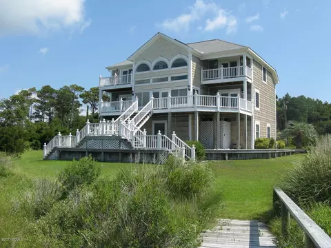 153 Blue Heron Ln #., Gloucester, NC 28528 photo 1