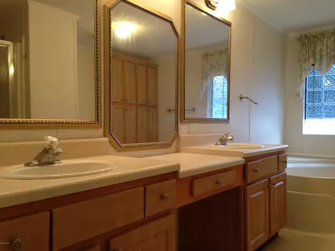 224 Pelican Dr, Atlantic Beach, NC 28512 photo 6