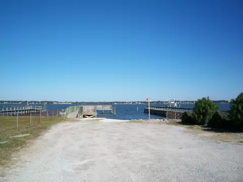 224 Pelican Dr, Atlantic Beach, NC 28512 photo 12