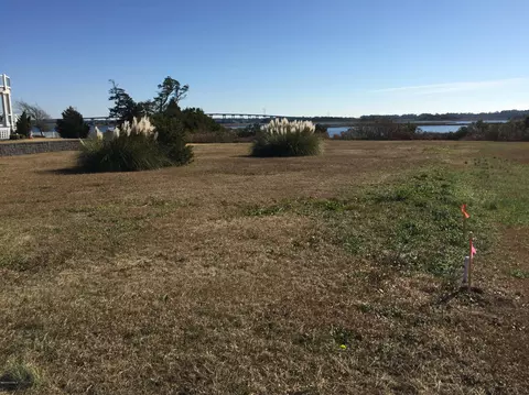 104 Magens Ct E, Cedar Point, NC 28584 photo 3