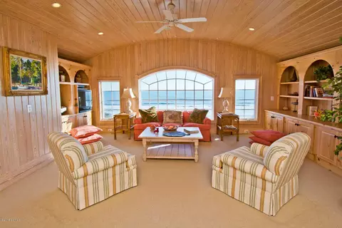 215 Salter Path Rd, Pine Knoll Shores, NC 28512 photo 34