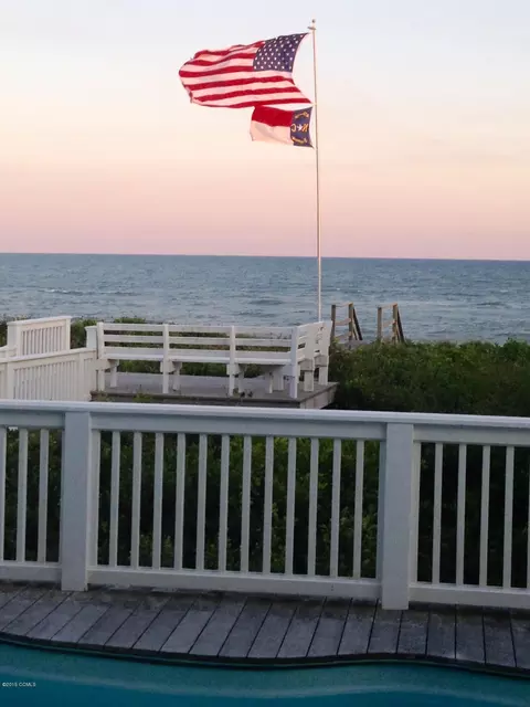 215 Salter Path Rd, Pine Knoll Shores, NC 28512 photo 2