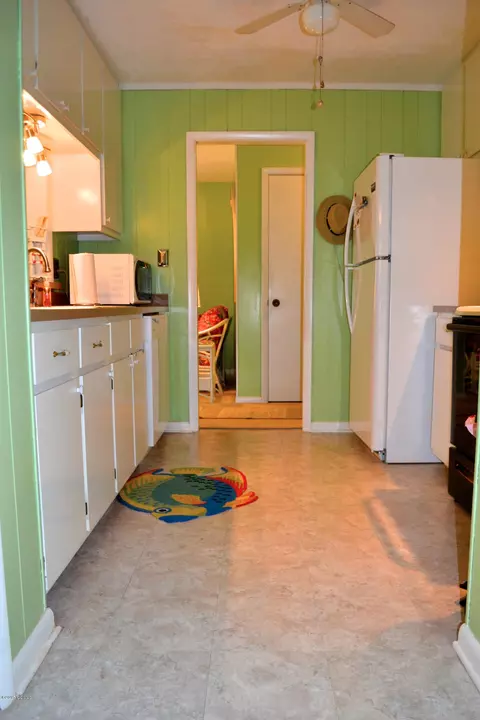 136 Salter Path Rd, Pine Knoll Shores, NC 28512 photo 17