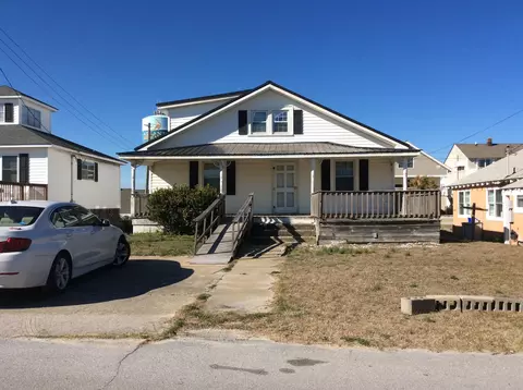 109 Boardwalk Dr E, Atlantic Beach, NC 28512 photo 1