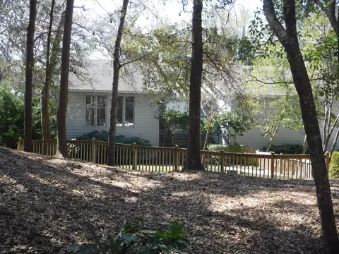 149 Oakleaf Dr, Pine Knoll Shores, NC 28512 photo 1